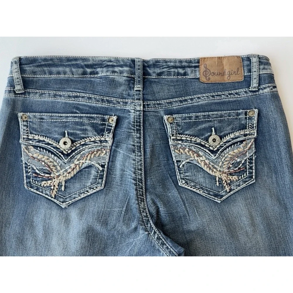 Soundgirl Women's Juniors 15 Blue Medium Wash Skinny Jeans Stretch Embroidered